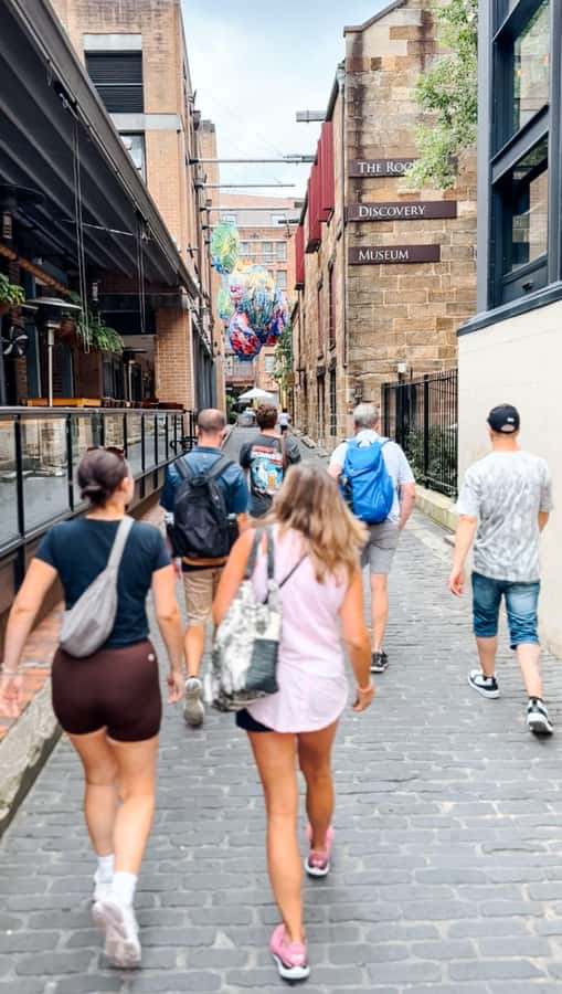 Sydney: City & The Rocks 3.5-Hour Walking Tour with a Drink - The Cenotaph and Angel Place