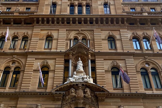 Sydney City Walking Tour - Town Hall and the QVB reveal two sides of old Sydney
