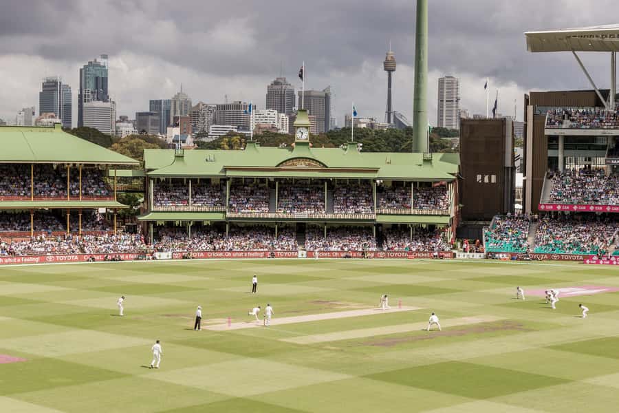 Sydney Cricket Ground (SCG) and Museum Walking Tour - Walking onto the field of play