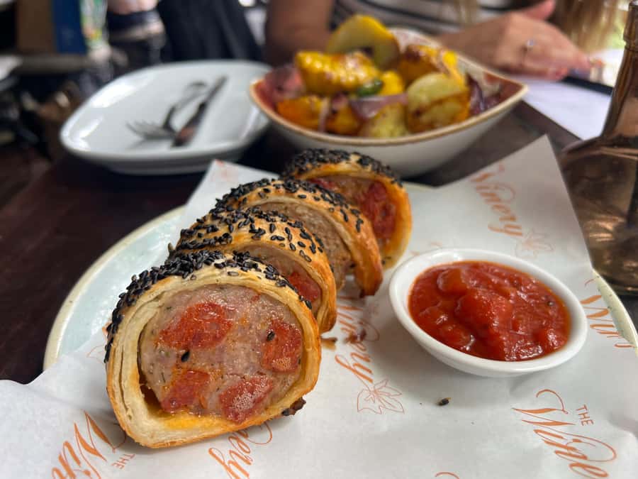 Sydney: Food Tour in Trendy Surry Hills with 8 Tastings - What the 3.5-hour pace feels like