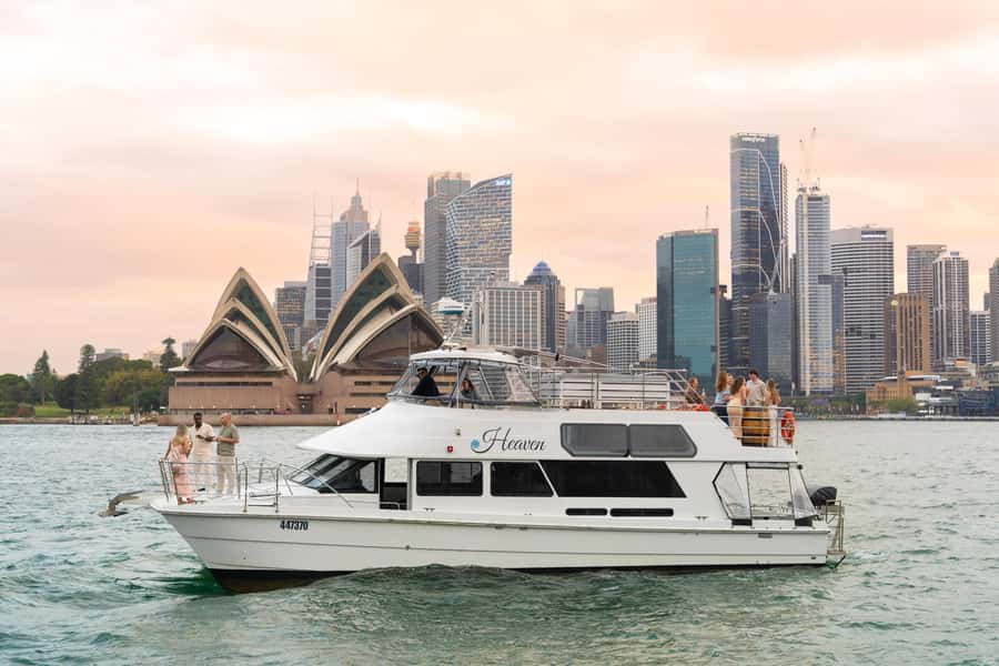 Sydney: Golden Glow Sunset Harbour Cruise with 1 Drink - HEAVEN’s split-level design