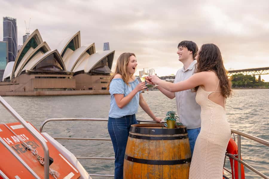 Sydney: Golden Glow Sunset Harbour Cruise with 1 Drink - Is $60 good value?