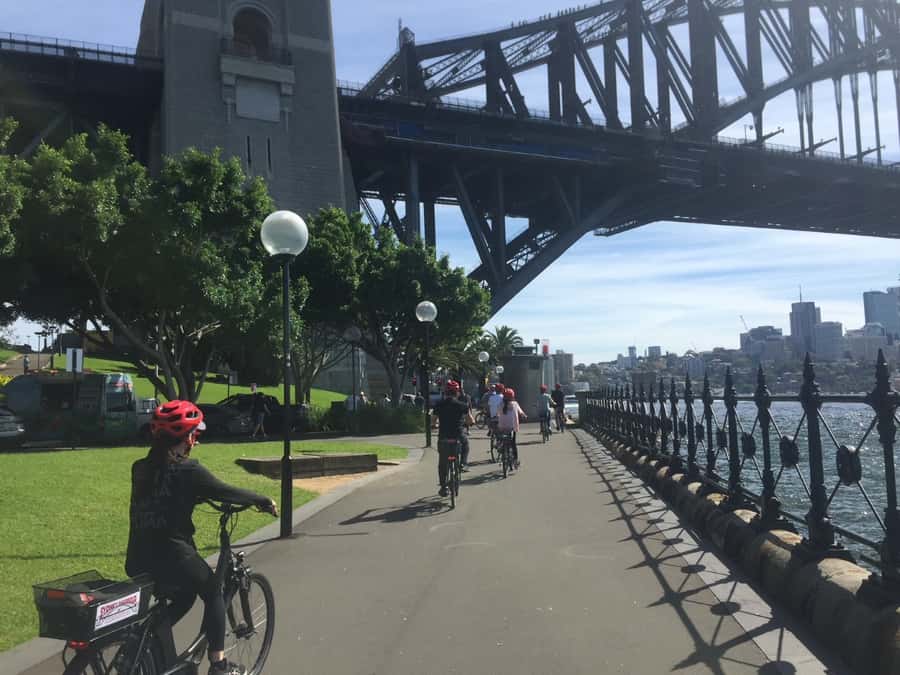 Sydney: Guided Harbour E-Bike Tour - Crossing the Sydney Harbour Bridge