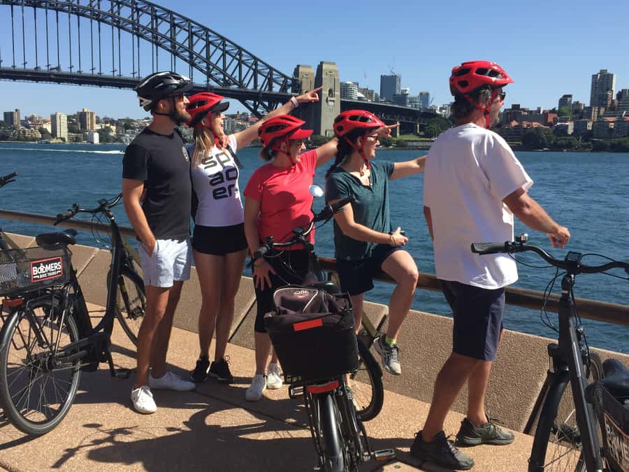 Sydney: Guided Harbour E-Bike Tour - Surry Hills and the loop back to Darlinghurst