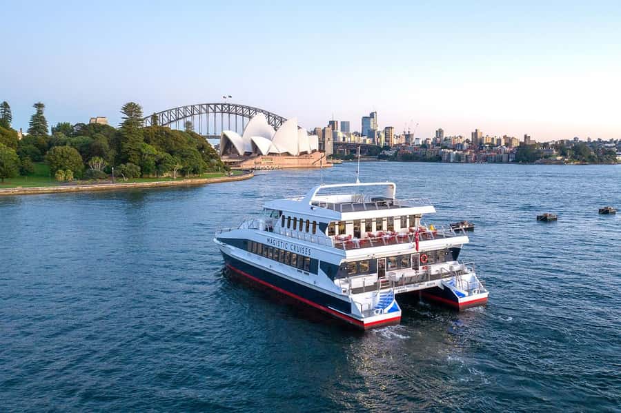 Sydney Harbour: 1.5-Hour Lunch Cruise - Timing and the King Street Wharf problem