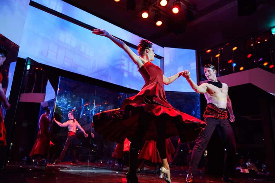 Sydney Harbour: Cabaret Cruise with 3-Course Dinner - Key points before you book