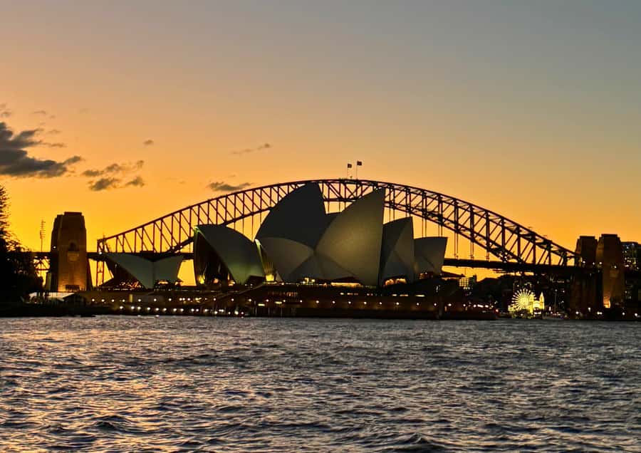 Sydney: Harbour Dinner Cruise with Buffet - The buffet: generous, practical, and better than expected