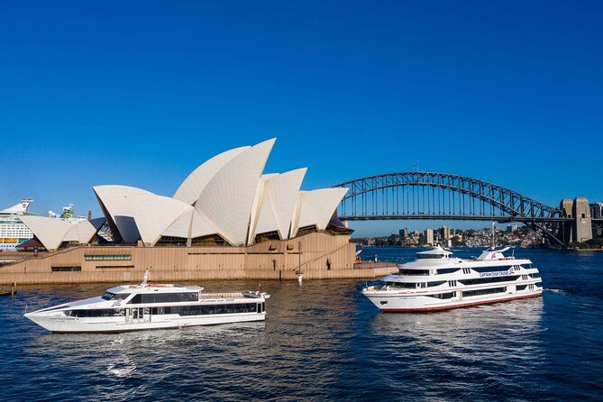 Sydney Harbour Experience Sightseeing Cruise - The first views: Opera House and Circular Quay