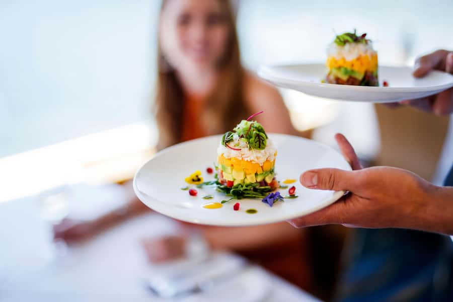Sydney: Harbour Lunch Cruise with 2 or 3-Course Menu - Choosing between two and three courses