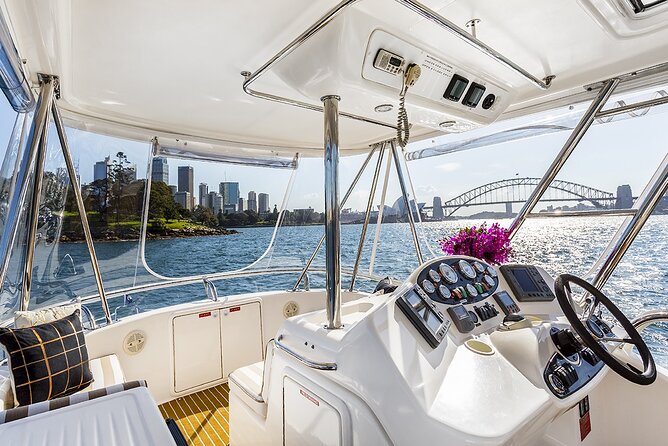 Sydney Harbour Side Restaurant Dinner and Twilight Cruise - The Opera House, gardens, and naval heritage