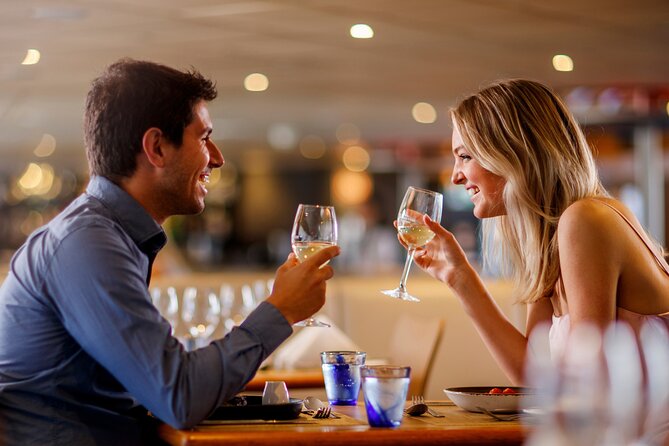 Sydney Harbour Starlight Dinner Cruise from Circular Quay - Live music on Saturday and Sunday