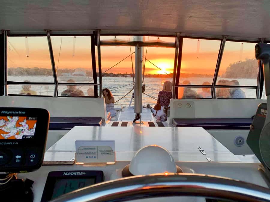 Sydney Harbour: Sunset Catamaran Cruise - Darling Harbour and the changing city lights