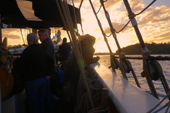 Sydney Harbour Tall Ship Twilight Dinner Cruise - Dinner with the harbor moving around you