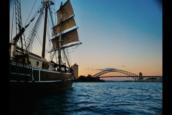 Sydney Harbour Tall Ship Twilight Dinner Cruise - Twilight views of Sydney’s best-known landmarks