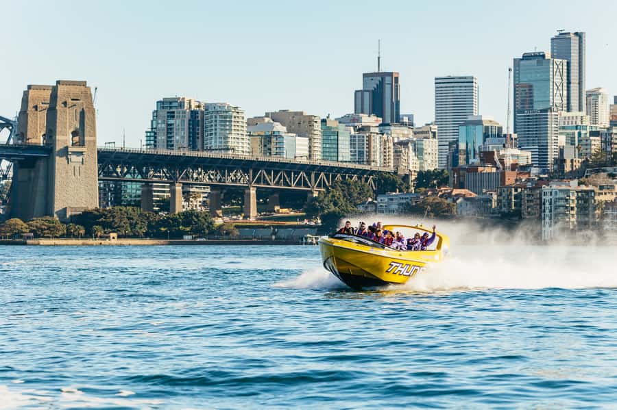 Sydney Harbour: Thunder Thrill Jet Boat Ride - Who will enjoy this most?