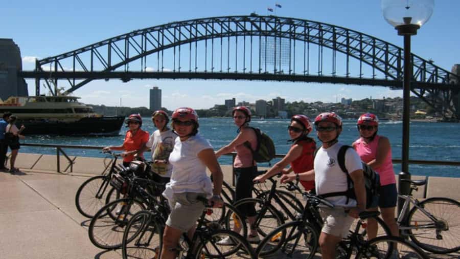 Sydney Highlight Attractions Guided Tour - Sydney Harbour Bridge and Opera House