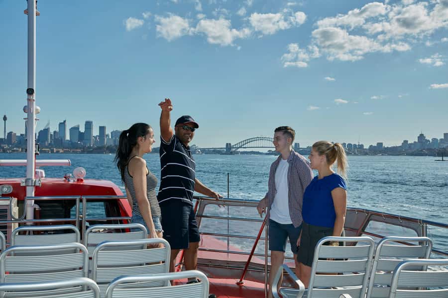 Sydney: Hop-on Hop-off Harbour Cruise with Commentary - The timetable matters more than the name hop-on hop-off