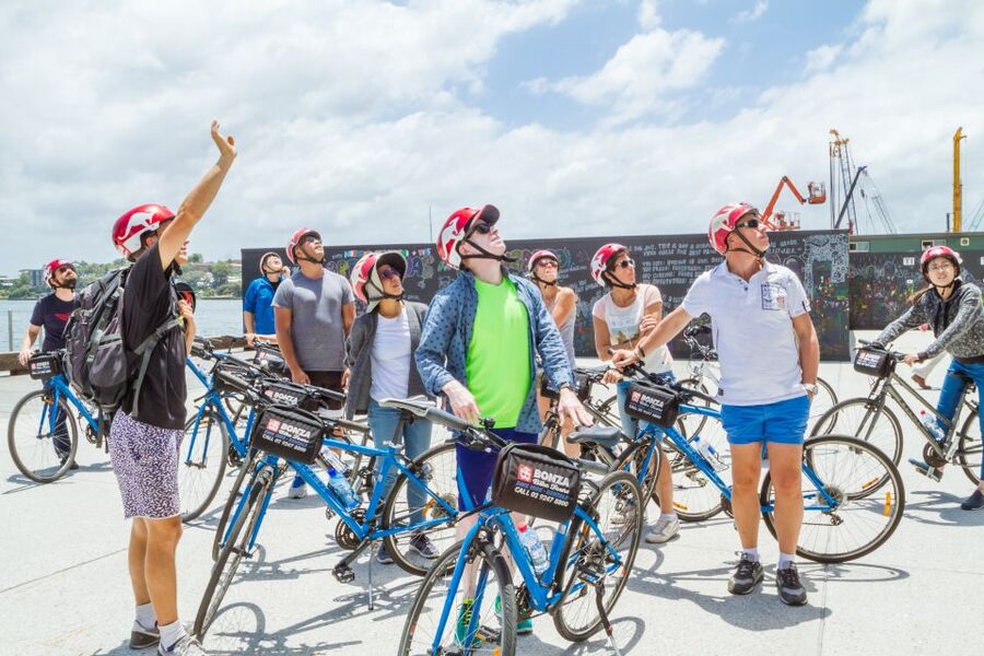 Sydney: Iconic Sights 4-Hour Bike Tour - Gardens, flying foxes, and a quieter side of the city