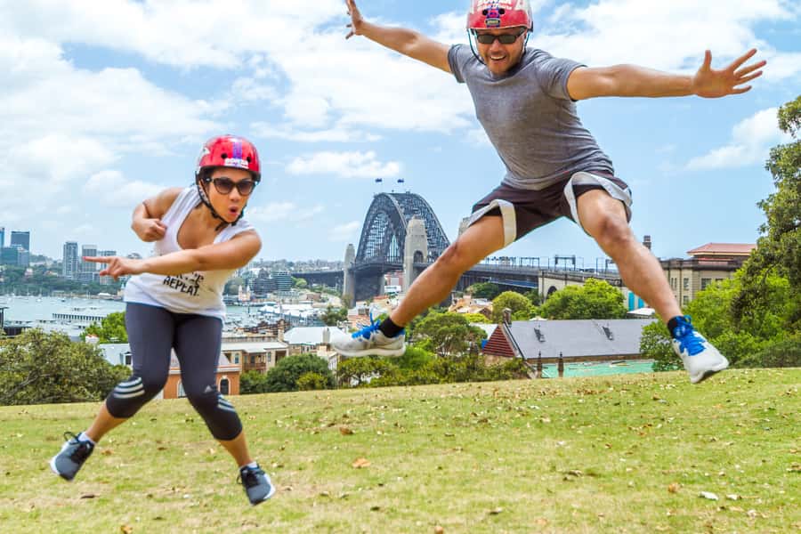 Sydney: Iconic Sights 4-Hour Bike Tour - Sydney Tower, Parliament House, and the Queen Victoria Building