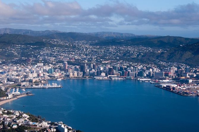 Sydney Kingsford Smith Airport: Shared Transfer to Sydney CBD - Child and infant restrictions are strict