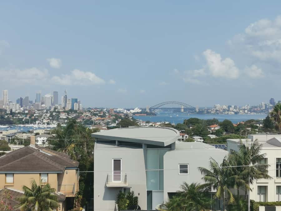Sydney: Morning Sightseeing Bus to Bondi with Lunch Cruise - The same harbour, seen from a better angle