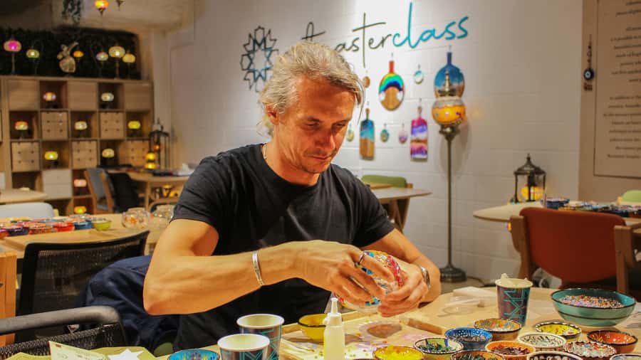 Sydney: Mosaic Art Classes - Turkish Lamp Workshop - Who Will Enjoy This Class Most?