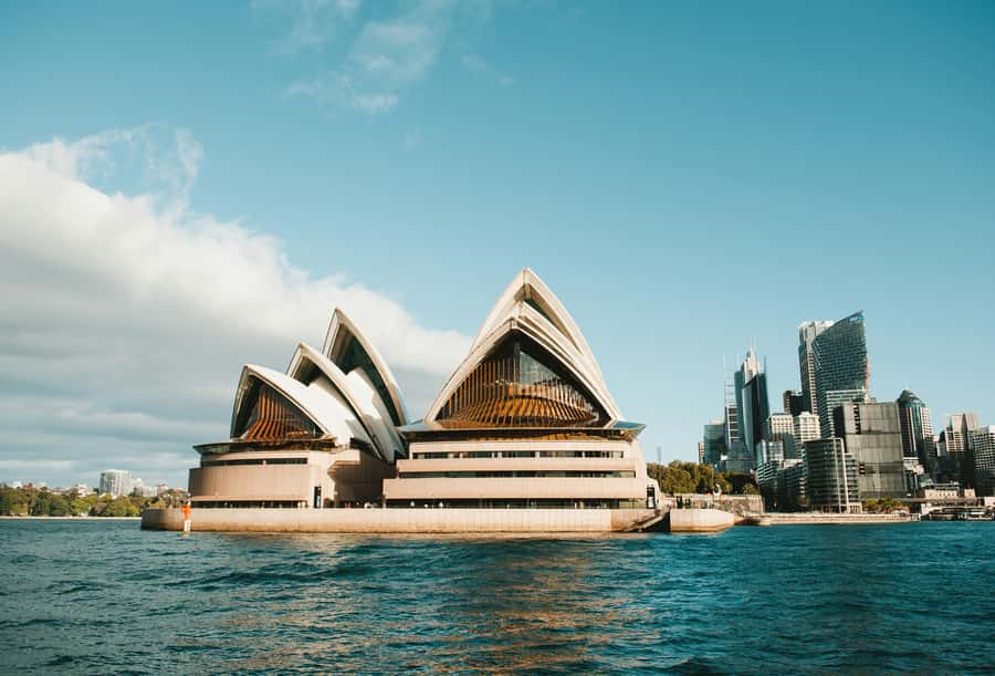 Sydney: Opera & Harbour Bridge Small-Group Kayak Tour - Who should book this kayak tour?