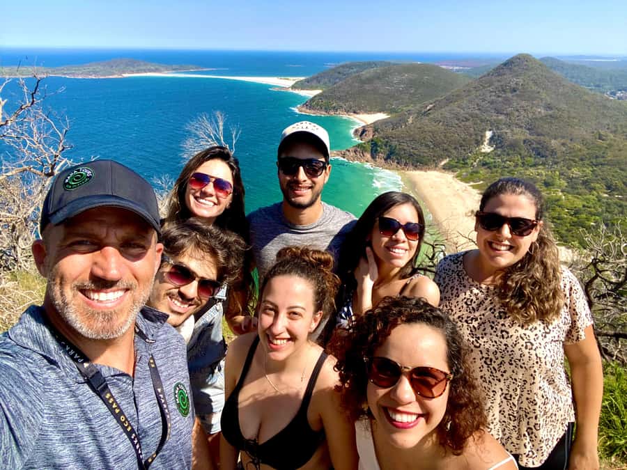 Sydney: Port Stephens Day Trip with Dolphin Cruise or Hike - Nelson Bay for Lunch and Coastal Time