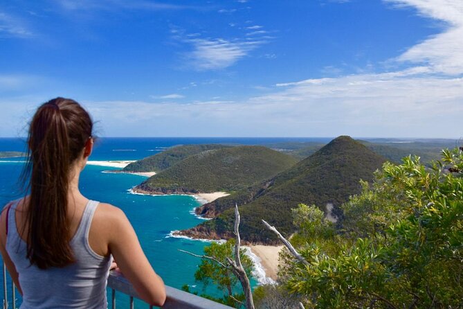 Sydney: Port Stephens Sandboarding, Dunes & Dolphin Cruise option - Leaving Sydney at 7:00 am
