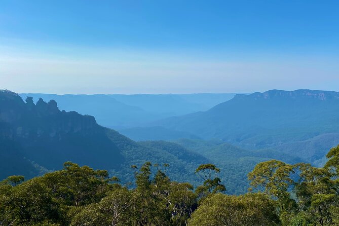 Sydney: PRIVATE Blue Mountains, Wildlife & Cruise Luxe Tour (10h) - Leura gives the day a proper lunch break