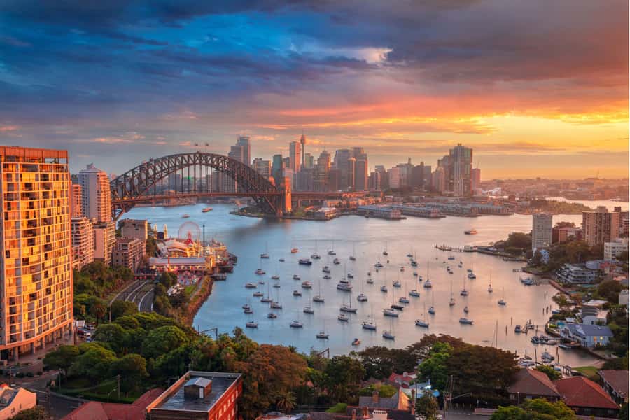 Sydney: Private custom tour with a local guide - Four to eight hours for a fuller city day