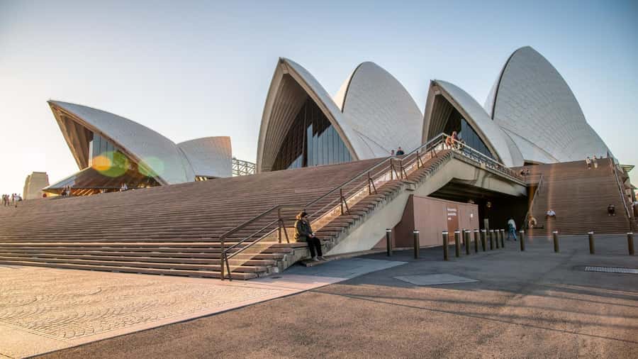 Sydney Private & Custom Walking Experience with a Local - A Sydney walk built around your interests