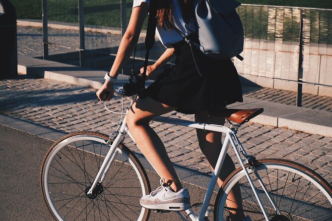 Sydney Private Half-Day Cycling Exploration - Darling Harbour and the modern waterfront