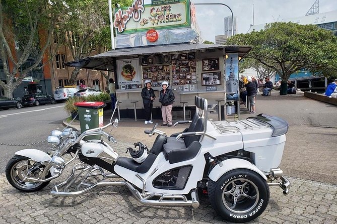 Sydney Scenic Trike Tour - Harry’s Café de Wheels and the Woolloomooloo break
