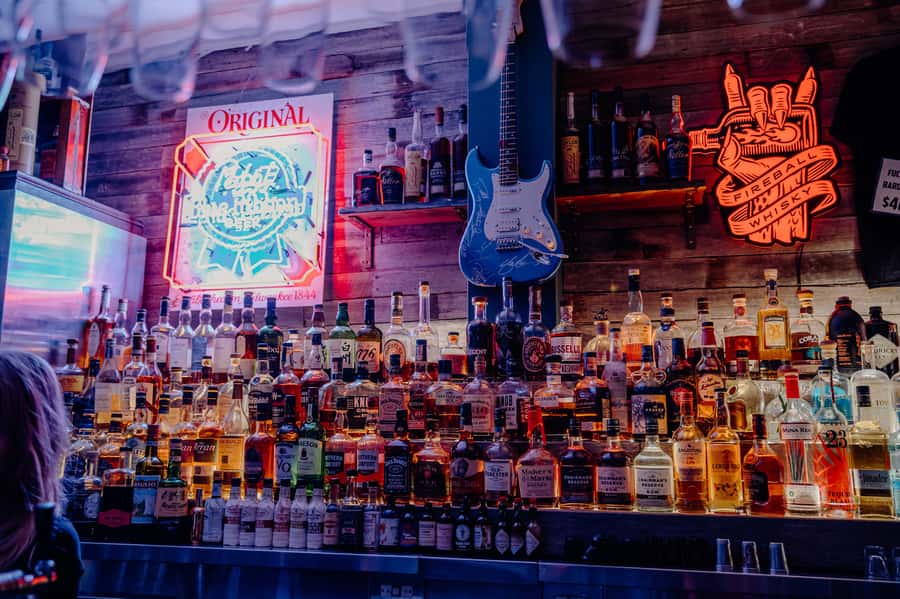 Sydney: Secret Bar Guided Tour with Complimentary Drink - Why this bar crawl works well in Sydney