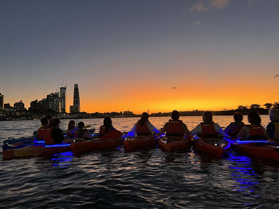 Sydney: Sunset Kayak Tour on Sydney Harbour - Safety Briefing Before the First Paddle
