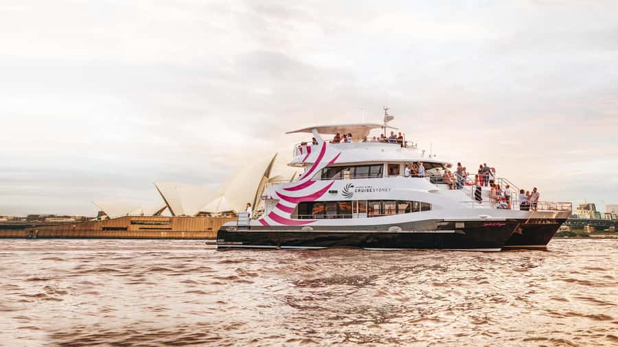 Sydney: Sydney Harbor Lunch Cruise with Welcome Drink - What the $81 price really covers