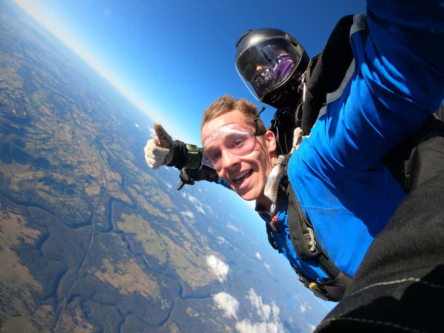 Sydney: Tandem Skydive with Optional Transfers - Freefall first, scenery second