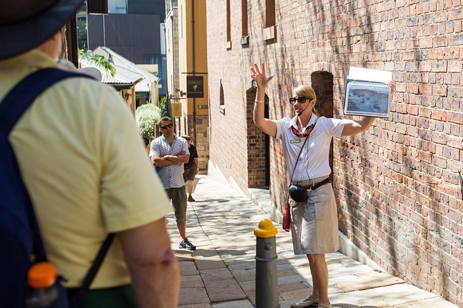 Sydney The Rocks Guided Walking Tour - Guides who bring the stories to life