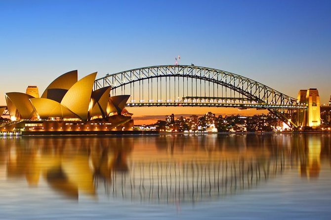 Sydney Uncovered Full-Day Private Tour - Bondi Beach and the walk to Tamarama