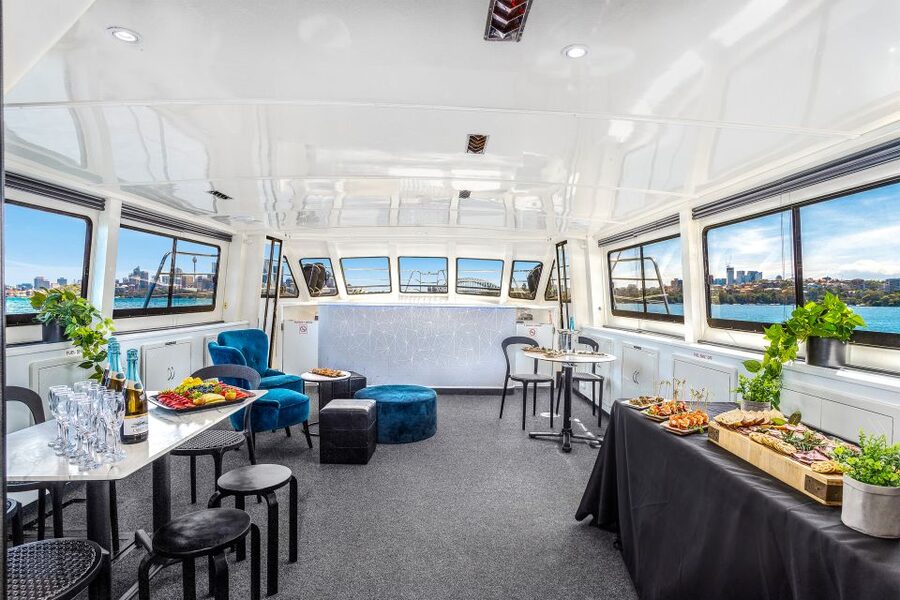 Sydney: Vivid Harbour Cruise with Canapes - Practical tips for a better evening