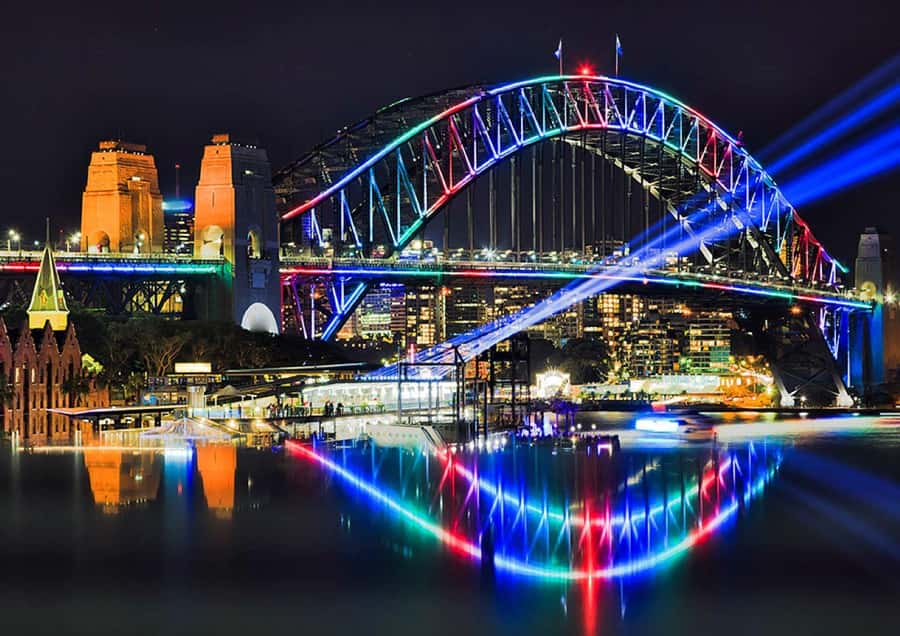 Sydney: "Vivid Sydney" Festival of Light Sightseeing Cruise - Sydney Harbour turns into a night-time gallery