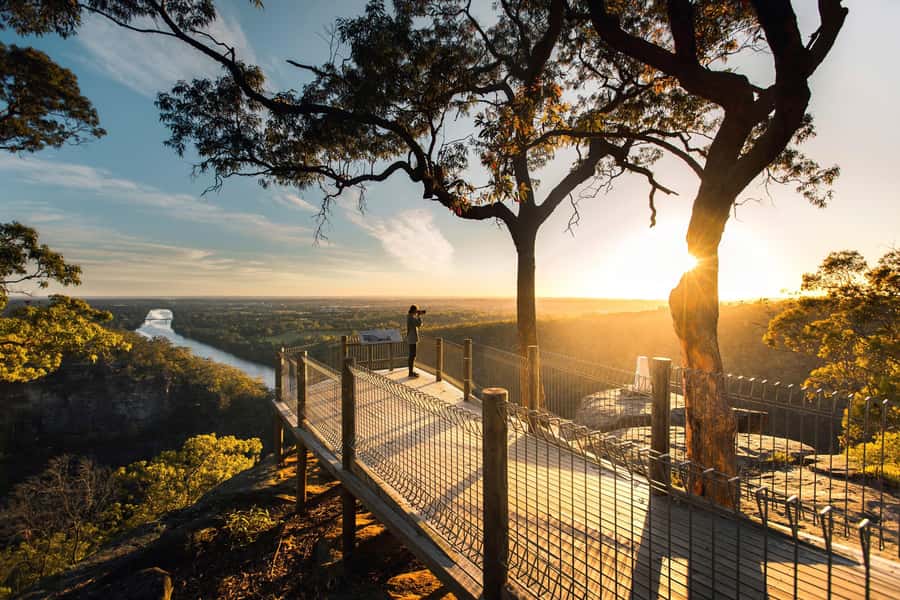 Sydney: Waterfall Bushwalk and Blue Mountain Sunset Day Trip - Wentworth Falls is worth the climb back up