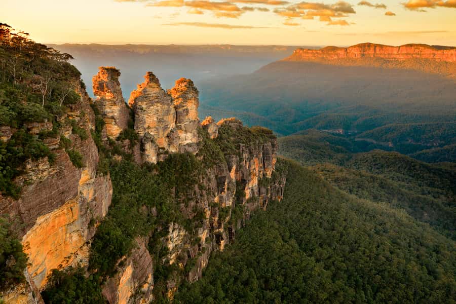 Sydney: Waterfall Bushwalk and Blue Mountain Sunset Day Trip - Meeting the coach in central Sydney