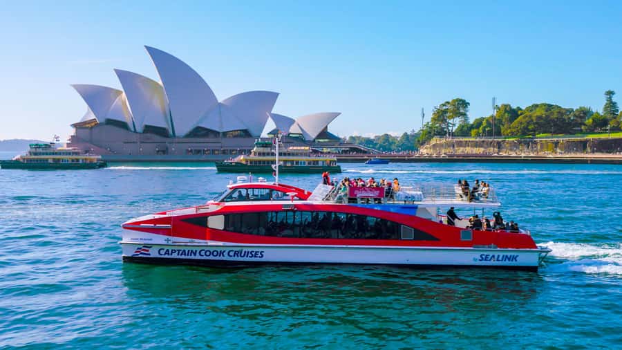 Sydney: Whale Watching & Hop On Hop Off Cruise Package - Why this Sydney package works