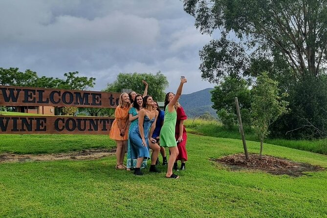 Sydney Wine Tours - Private Wine Tasting Tour to Hunter Valley - Leaving Sydney at 7:30 am