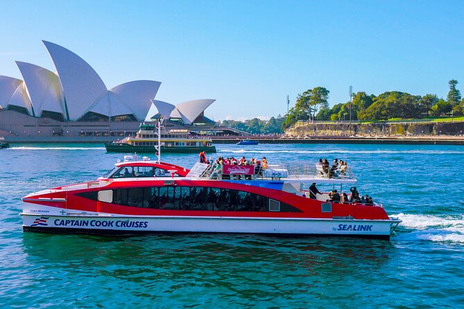 Taronga Zoo Entry & Return Ferry - Sydney Harbour - Keeper talks, seal theatre, and the free-flight bird show