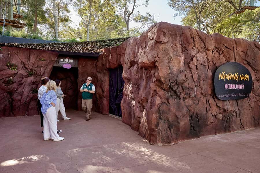 Taronga Zoo Sydney Wild Australia Experience - A working food kitchen adds useful context