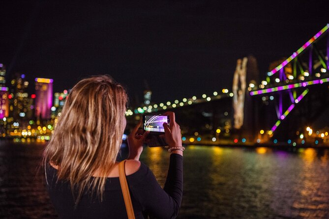 Vivid Sydney Lights and Fireworks Sightseeing Cruise - Seeing Vivid Sydney from the harbour