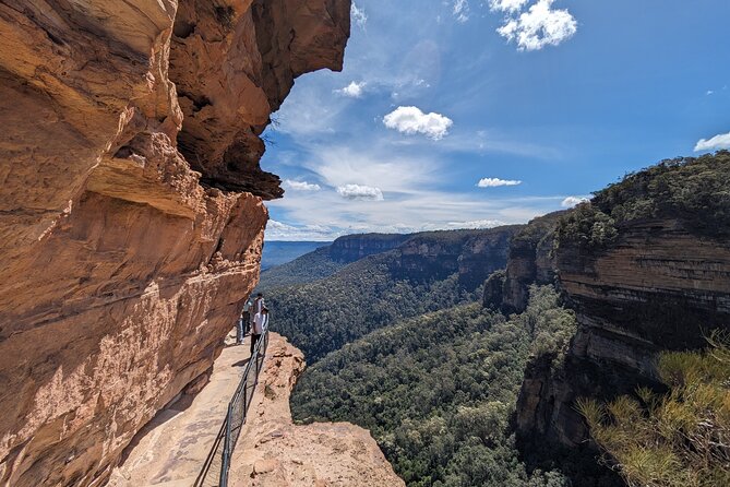 Wilderness, Waterfalls, Three Sisters BLUE MOUNTAINS PRIVATE TOUR - Narrow Neck, Cahill’s Lookout, and the wider views